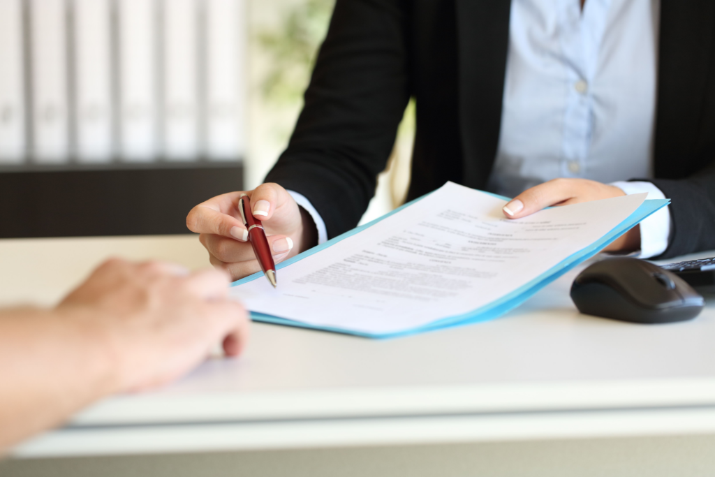 Wills And Estate Lawyer Handling A Family Provision Claim
